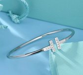 Bracelet intemporel couleur Argent - design chic - cadeau parfait - cadeau de Noël - bijoux tendance - bijou