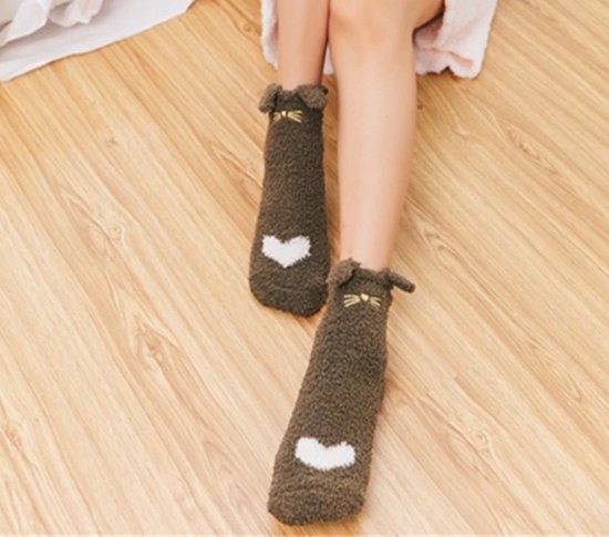 Fluffy Sokken dames - huissokken - warme sokken - groen - bruin - met leuke print kat met oren - 36-40 - cadeau - voor haar