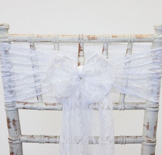 2 stoelstrikken van wit kant 18 x 275 cm - trouwen - kerst - stoelstrik - kant - wit - huwelijk