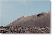 Sereen Vulkanisch Canvas - Lanzarote's Stille Pracht - Minimalistisch Vulkanisch - Foto op Dibond 60x40