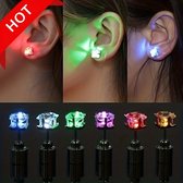 Boucles d'oreilles lumineuses - Glow In The Dark - Accessoires de fête - Clips d'oreilles - Glitter - Zircone - LED - Lumière - Fête - Fête - Femmes - Hommes - Filles - Boucles d'oreilles - 1 paire - 1 set - Coloré - Flashy - Vert