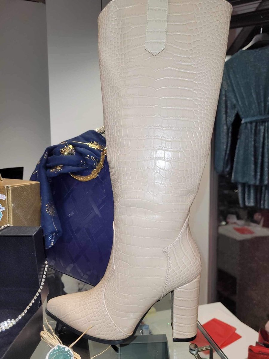 Prachtige beige croco laarzen Schoenen