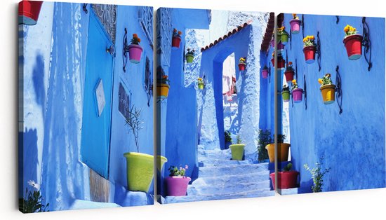 Artaza Canvas Schilderij Drieluik Blauwe Huizen met Bloempotten in Chefchaouen, Marokko - 180x80 - Groot - Foto Op Canvas - Canvas Print