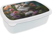 Broodtrommel Wit - Lunchbox Kitten - Illustratie - Bloemen - Natuur - Kat - Brooddoos 18x12x6 cm - Brood lunch box - Broodtrommels voor kinderen en volwassenen