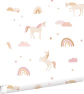 ESTAhome behangpapier unicorns wit, zacht roze en okergeel - 139581 - 53 cm x 10,05 m