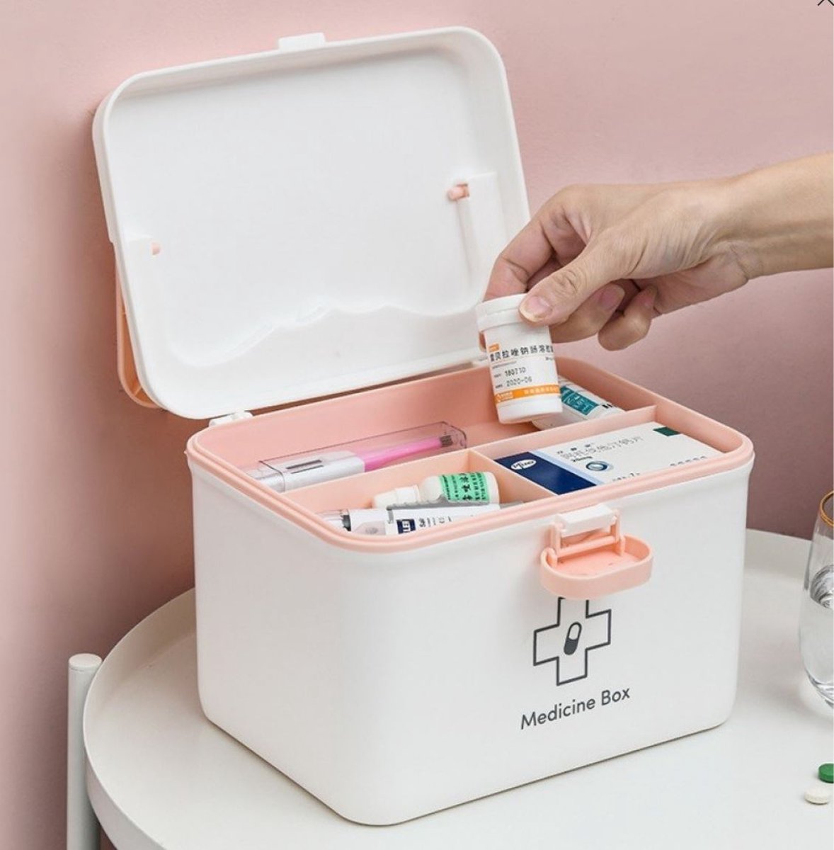 Opbergdoos voor Medicijnkastje van Kunststof met Vakken en Slot, 3-laags Doorzichtige EHBO-doos voor Noodgevallen, Pillendoosje voor Babymedicijnen( groente