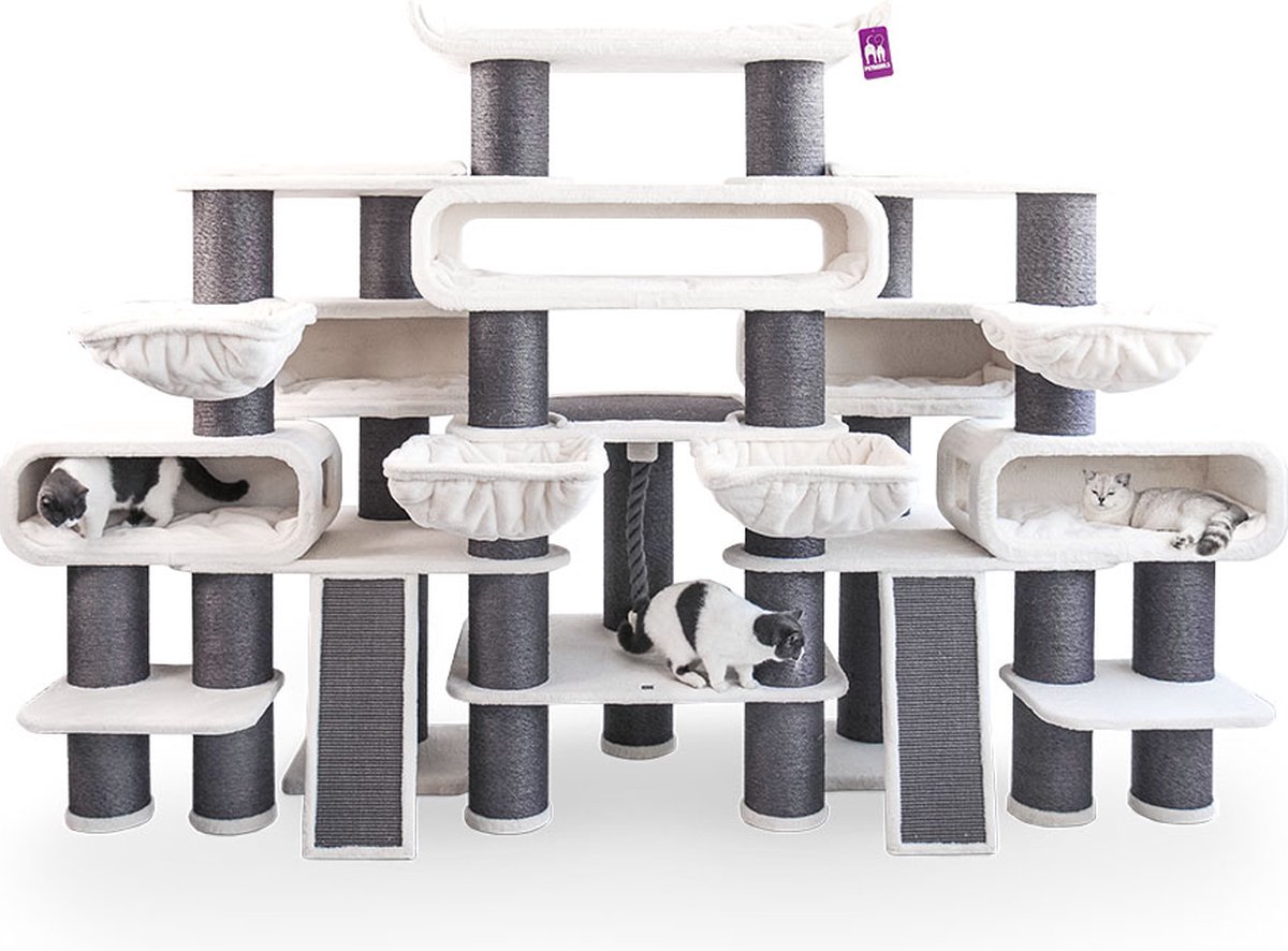 Petrebels Krabpaal XXL Krabpaal Norwegian 200 – Off white – Voor meerdere katten – 325 x 125 x 200 cm