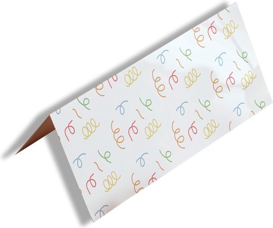 Basic linnenlook naamkaartjes voor een bruiloft