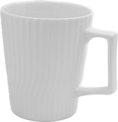 Intirilife Koffiekop in Wit een inhoud van 400 ml - 12.5 x 7.1 / 9.4 x 10.5 cm - Theekopje met geribbeld patroon, mok met handvat, drinkbeker voor koffie, thee, melk, cacao en nog veel meer