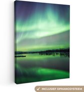 Canvas Schilderij Noorderlicht - Meer - IJsland - Groen - Bos - Sneeuw - 90x120 cm - Wanddecoratie
