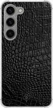 Casimoda® hoesje - Geschikt voor Samsung Galaxy S23 - Croco Zwart - Shockproof case - Extra sterk - Siliconen/TPU - Zwart, Transparant