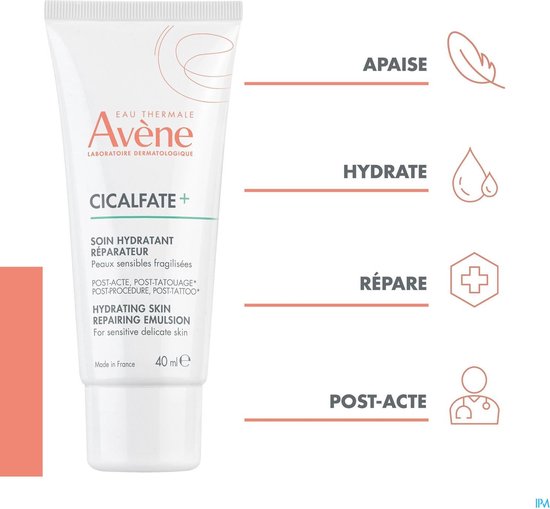 Witte tube Avene Cicalfate+ met illustraties: veer, druppel, kruis, arts. Tekst: Kalmeert, Hydrateert, Herstelt, Post-acte.