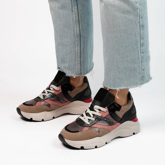 Manfield Dames Beige leren sneakers met roze details en print Maat 36 bol