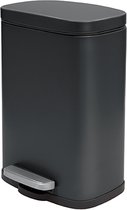 Spirella Poubelle à pédale Venice - noir - 5 litres - métal - L21 x H30 cm - fermeture soft- WC/salle de bain