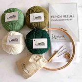 Studio Koekoek - Punchpakket voor beginners - Greens - Met ecologische merinowol - Ecocologische punchstof - 3 maten punchnaald set