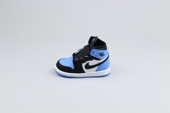Air Jordan 1 'University Blue' (Toddler) maat 21