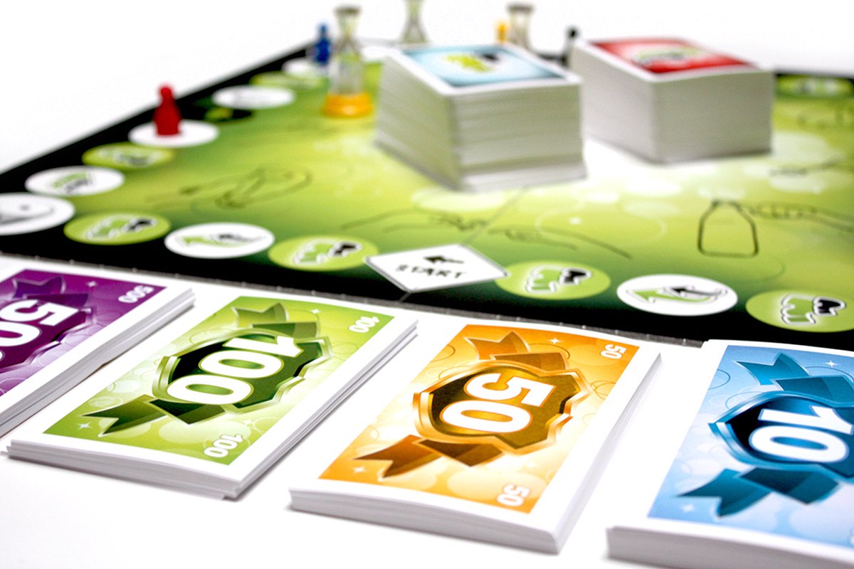 Tactic Wedden Dat Je Het Kan? - Bordspel - Familiespel - Partyspel - Denk- en Doe Opdrachten - Wedden met Speelgeld - 300 Kaarten - Met Junioropdrachten - 3 tot 6 Spelers - Vanaf 8 Jaar — afbeelding 4