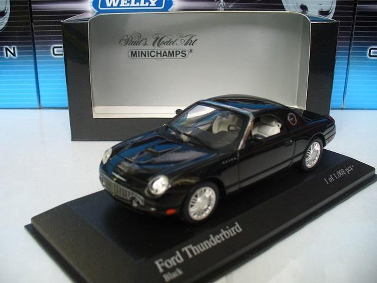 Afbeelding van product Ford Thunderbird 2002 Black