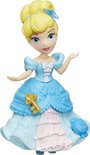 Disney Princess Mini Prinses Assepoester - 7,5 cm - Speelfiguur