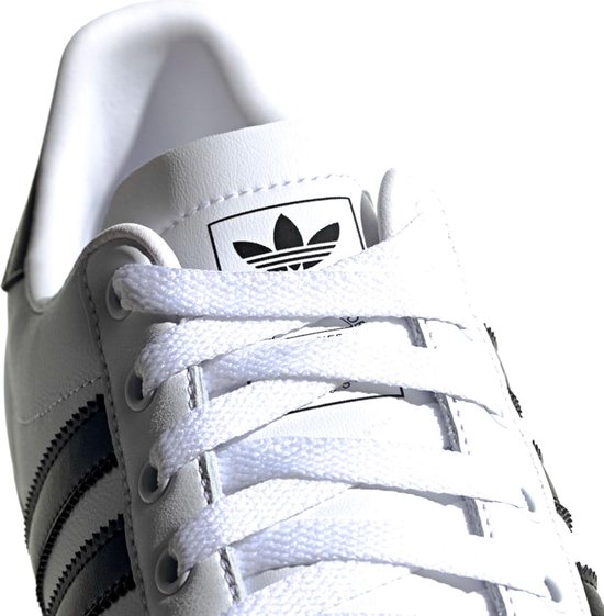 Cipő adidas - Coast Star EE8900 Ftwwht/Cblack/Ftwwht - Sneakers - Félcipő -  Férfi | ecipo.hu