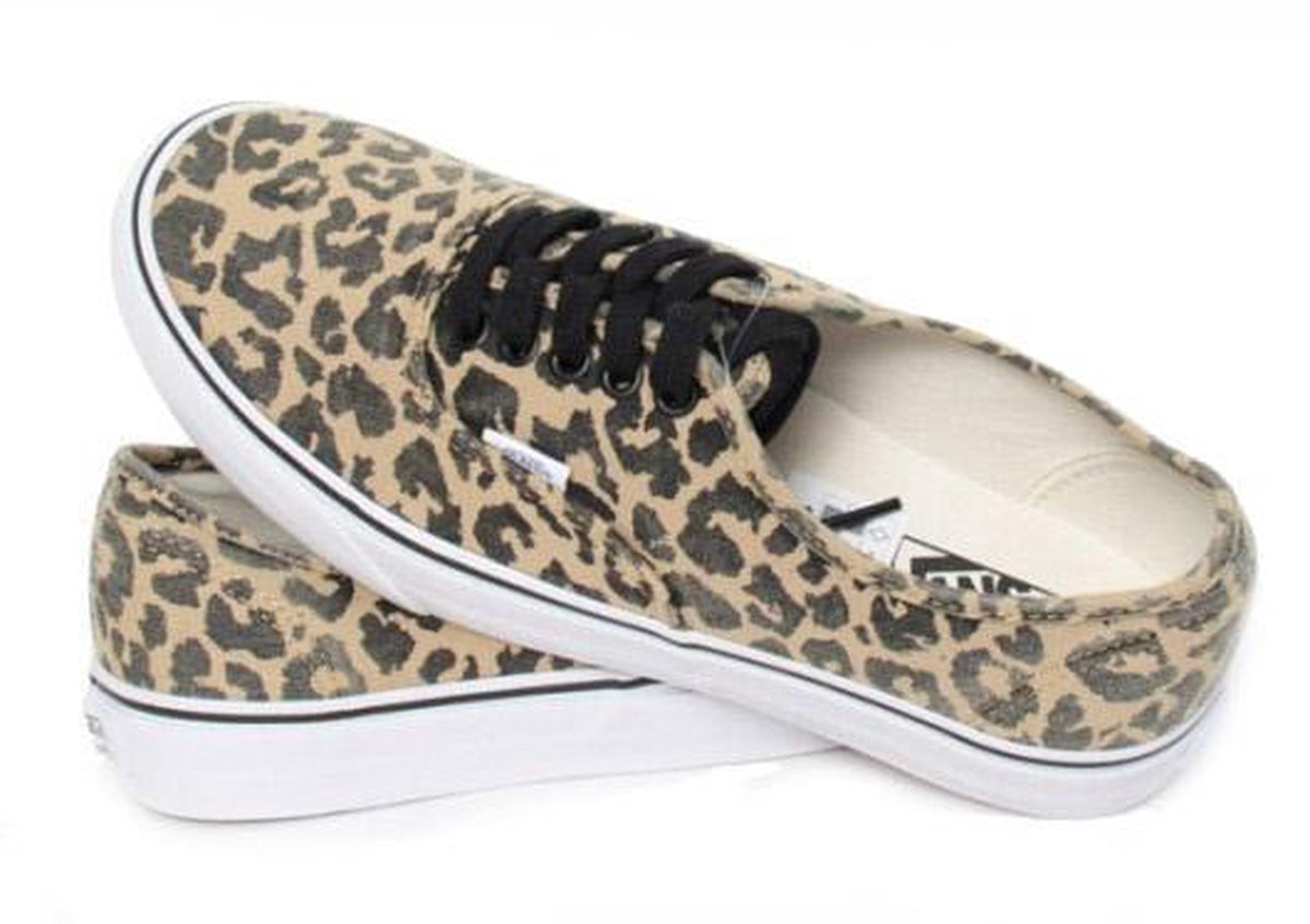 Vans Sneakers Leopard Print Bruin/wit/zwart Maat 35 | bol.com