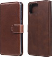 Voor OPPO F17 / A73 klassieke kalfsstructuur PU + TPU horizontale flip lederen tas, met houder & kaartsleuven en portemonnee (bruin)