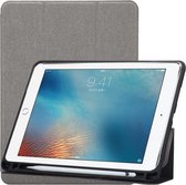 Stoffen hoes met textuurpatroon voor iPad 9.7 (2018) en iPad 9,7 inch (2017), met drie-uitklapbare houder en pengleuven (grijs)
