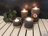 kado-cadeautje- geschenkset - El Beton Vuur & Natuur Cilindro 4 stuks - kaarsenhouder - wachinelichthouder - kaarsen - beton - touw - sfeerlicht - kaarsen - wachinelichtjes - zwart