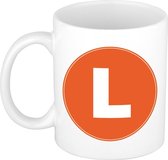 Mok / beker met de letter L oranje bedrukking voor het maken van een naam / woord - koffiebeker / koffiemok - namen beker