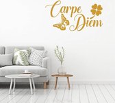 Muursticker Carpe Diem Met Vlinder En Klavertje Vier -  Goud -  160 x 80 cm  -  woonkamer  slaapkamer  engelse teksten  alle - Muursticker4Sale