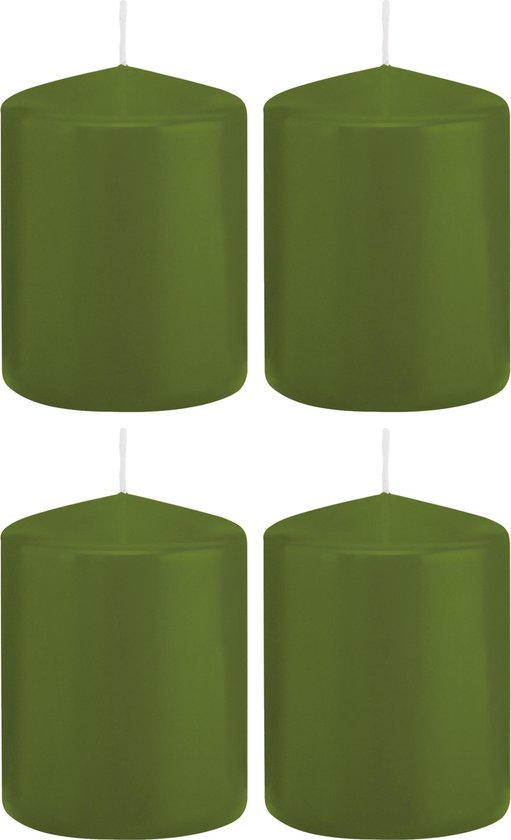 4x Olijfgroene cilinderkaarsen/stompkaarsen 6 x 8 cm 29 branduren - Geurloze kaarsen olijf groen - Woondecoraties