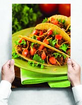 Wandbord: Geserveerde taco's op een bord - 30 x 42 cm