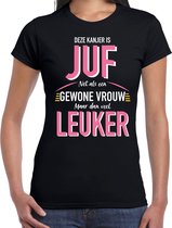 Gewone vrouw / juf cadeau t-shirt zwart voor dames S