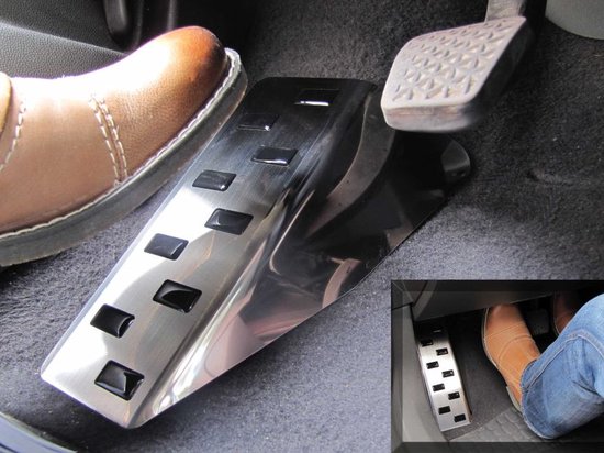 Repose-pieds gauche inox Renault Clio type 3 avec fixation