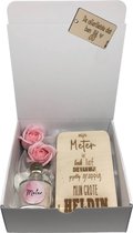 Geschenkbox liefste METER | roze | badzout | zeeproosjes | liefste meter | meter vragen | meter worden | peettante vragen | peettante worden | cadeau | geschenkdoos | giftbox