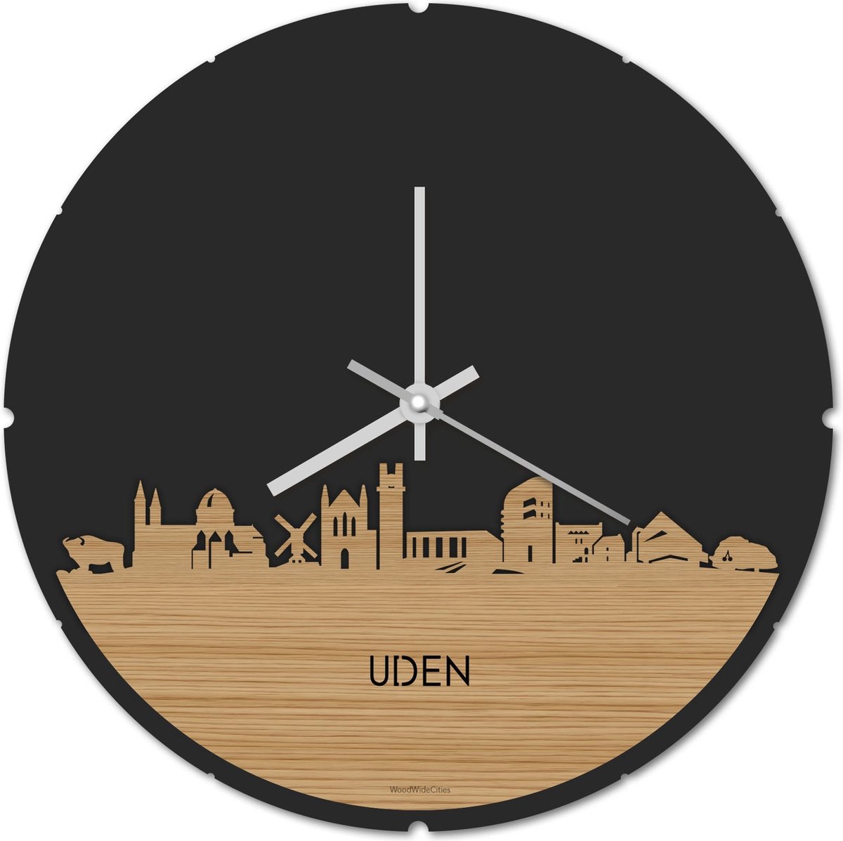 Skyline Klok Rond Uden Bamboe hout - Ø 44 cm - Stil uurwerk - Wanddecoratie - Meer steden beschikbaar - Woonkamer idee - Woondecoratie - City Art - Steden kunst - Cadeau voor hem - Cadeau voor haar - Jubileum - Trouwerij - Housewarming -