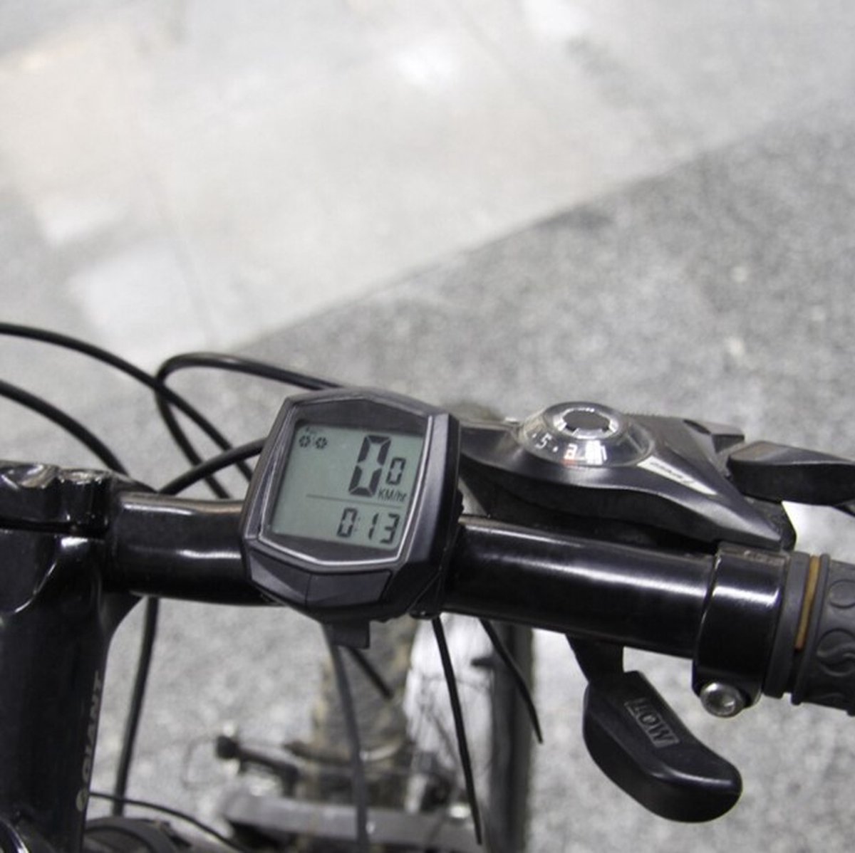 Ordinateur de vélo - Odomètre de vélo filaire - Compteur de vitesse -  Chronomètre... | bol