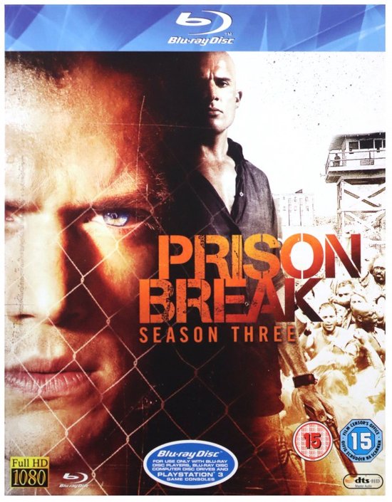 Een man met een verwrongen gezicht kijkt naar de kijker. Prison Break Seizoen Drie.