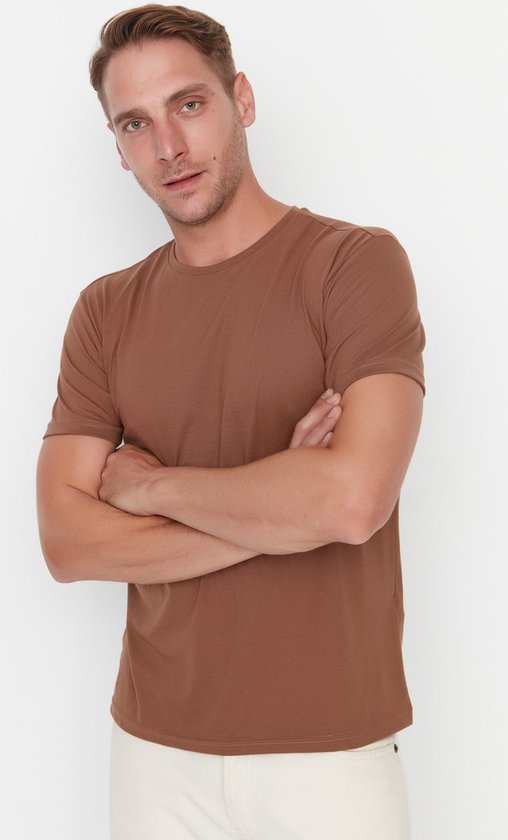 Trendyol TMNSS22TS0271 Volwassenen Mannen T-shirt Single pack - Bruin - L
