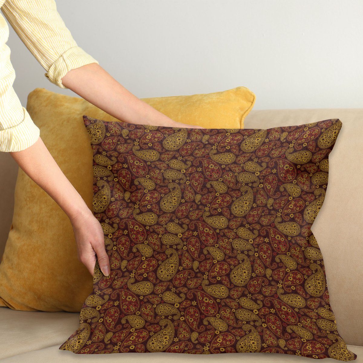 ABAKUHAUS Paisley Kussenhoes, Oosters Damast-Ontwerp, Kussenhoes met Dubbelzijdig Patroon, Heldere Digitale Print, Kleurecht, met Ritssluiting, 45 x 45 cm, Redwood en Bernstein