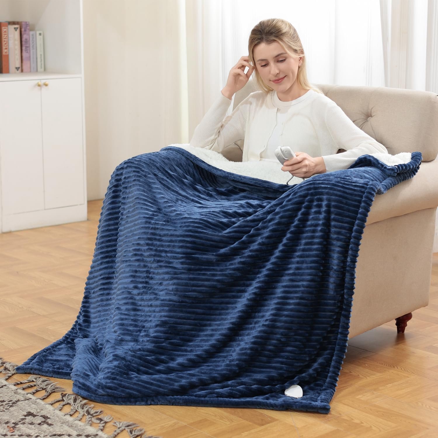Elektrische deken met automatische uitschakeling, 180 x 135 cm, 6 warmtestanden, oververhittingsbeveiliging, elektrische warmtedeken, bedwarmtedeken voor bed, thuis en kantoor, flanel, machinewasbaar