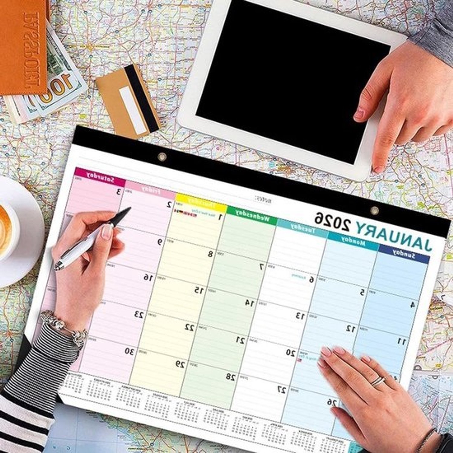 Kantoorwandkalender - Bureaukalender en planbord - Dagelijks plannen - 18 maanden dekking - 43x30.5 cm - Wit