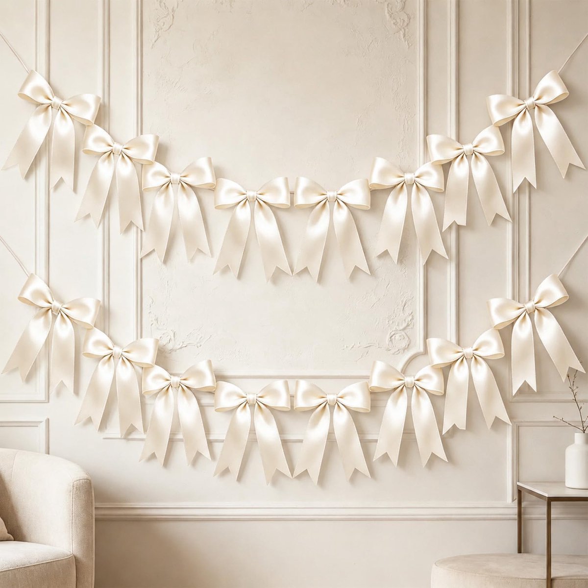 Decoratie - Satijnen Strikjes Slinger - 2m per stuk - Met 16 Strikken - Kant-en-klare Feestdecoratie voor Verjaardag, Babyshower en Bruiloft - Beige - 2 stuks