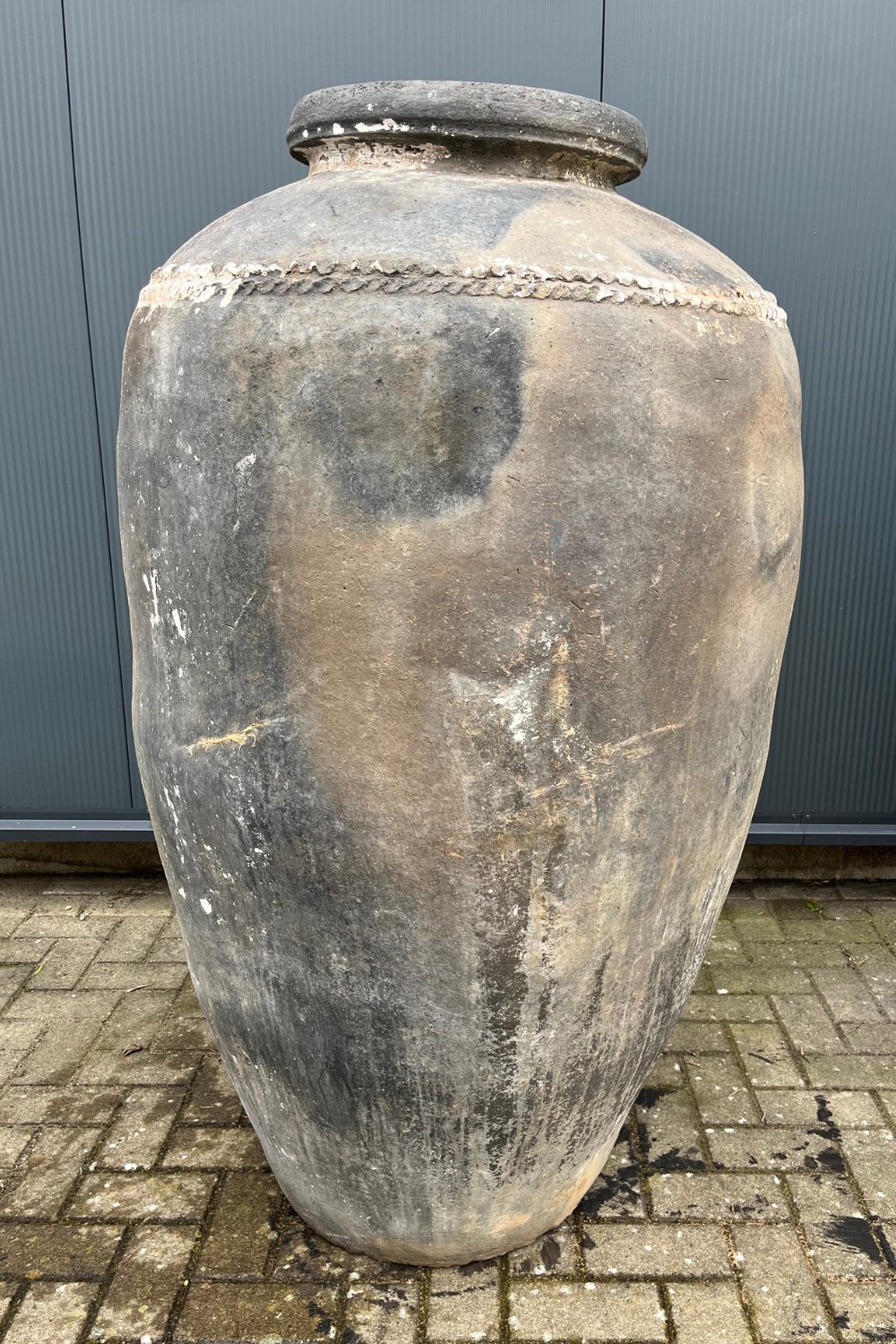 Super grote gave uniek vaas kruik een mooie eye catcher d 80 x h 145 cm