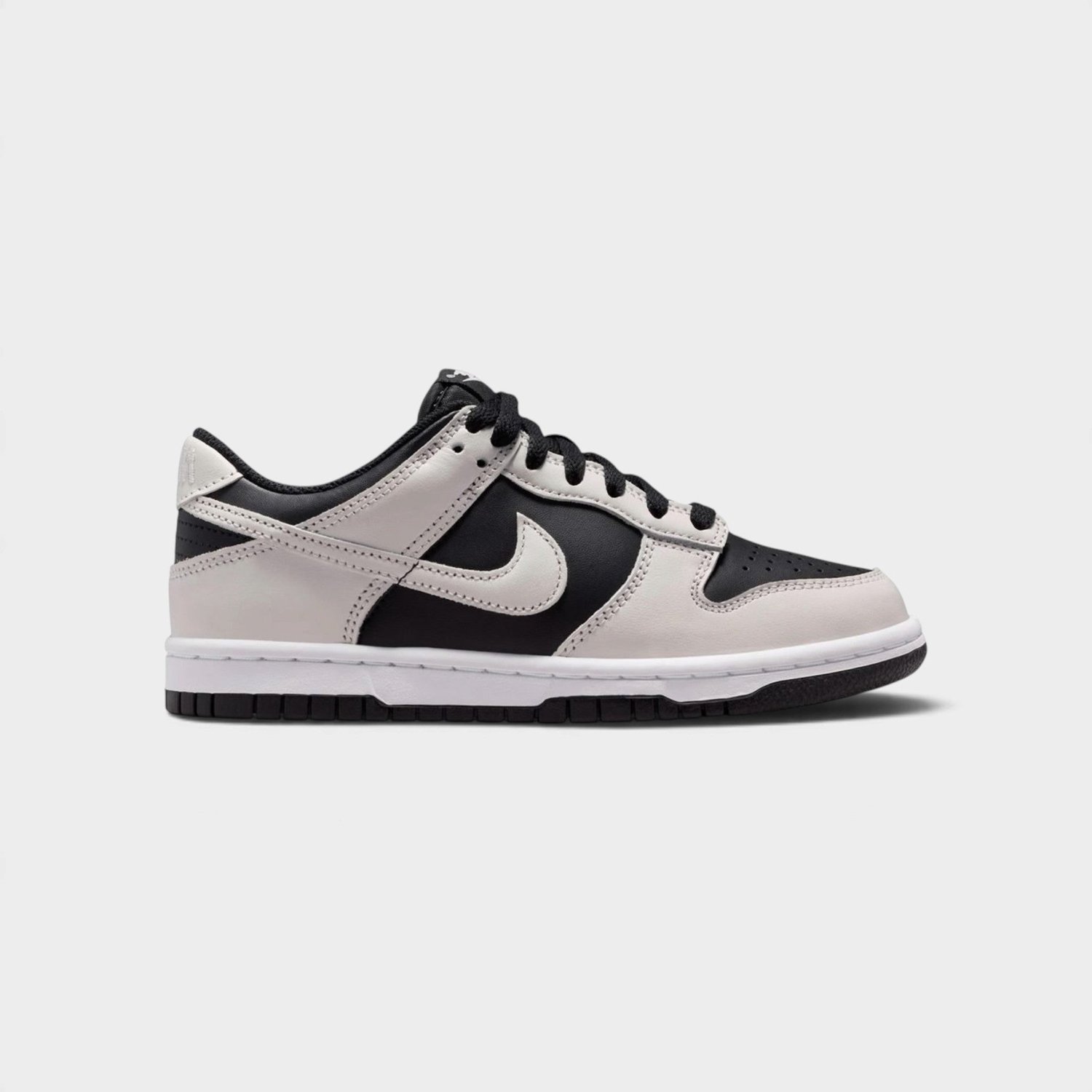 Nike FB9109-010 Wit
