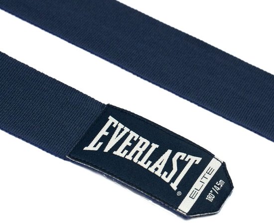 Donkerblauwe Everlast Elite handwrap van 457 cm met wit logo op de band.