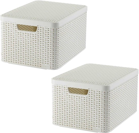 Set van twee witte Curver opbergmanden met deksel in gevlochten stijl.