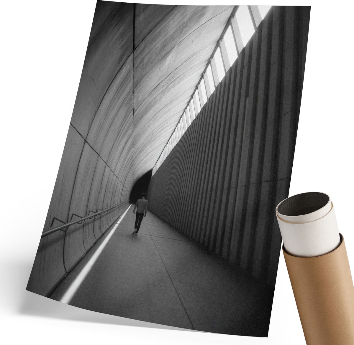 Coloray Polycanvas Wandposter - Een Eenzame Reis, Fotografie - 210 x 297 mm - Zwart-wit Decoratie - Rechthoek - Interieurdecoratie - Woonkamer, Slaapkamer, Kantoor - Modern