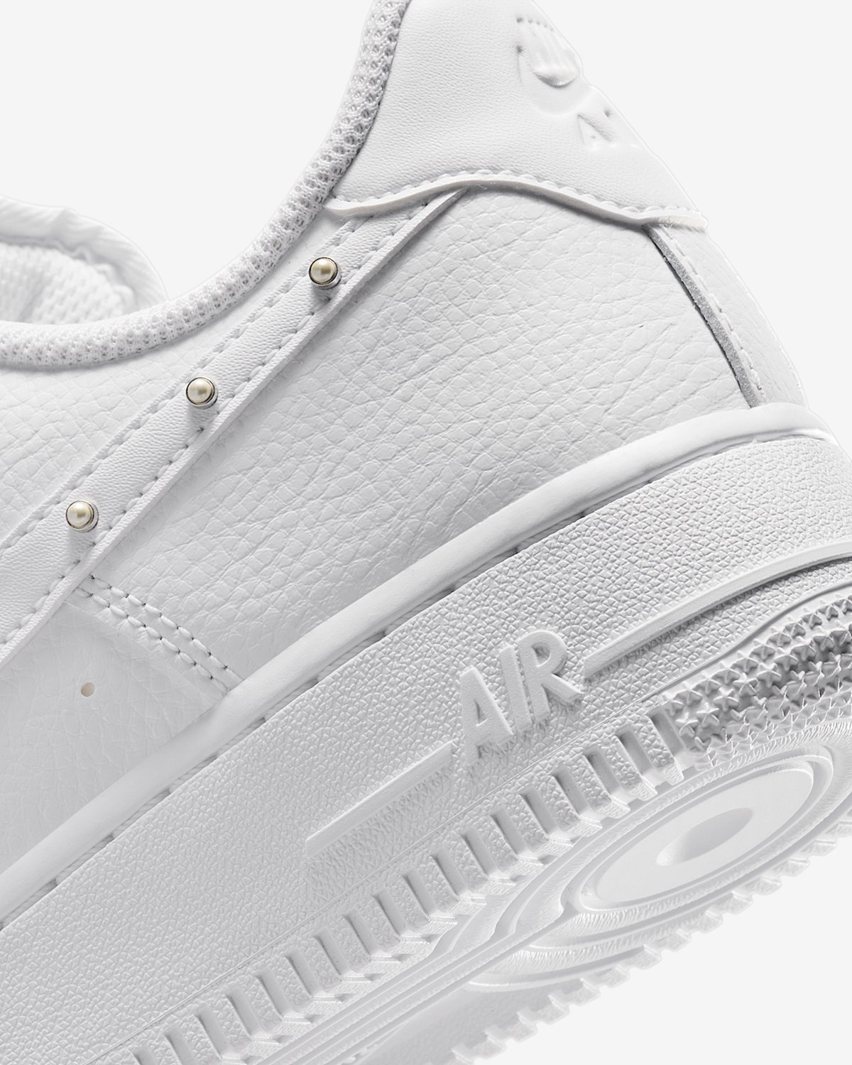 Nike Air Force 1 ’07 Sneakers – -Metallic Air Force 1 Lifestyle Dames Sneakers voor Vrouwen Wit