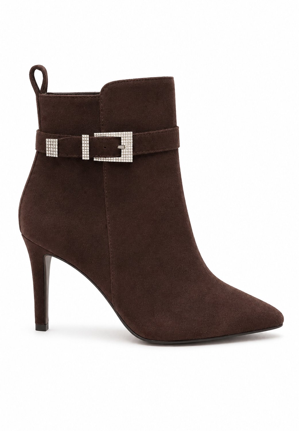 Medium Heel